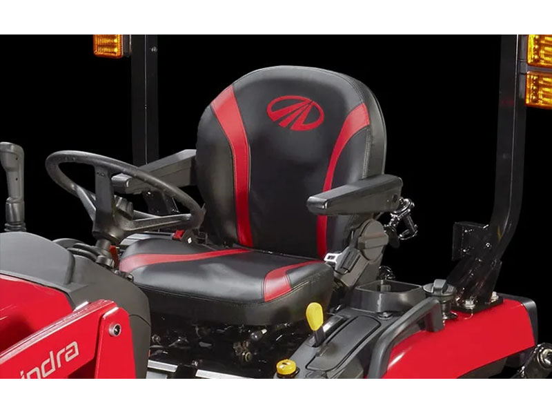 2024 Mahindra 1126 HST in Hollister, California - Photo 5