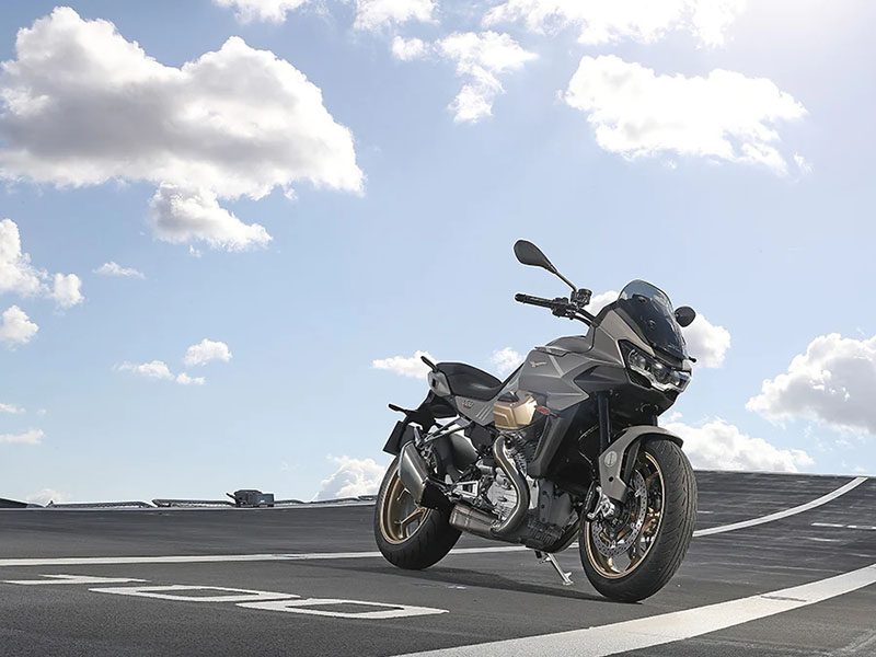 2023 Moto Guzzi V100 Mandello Aviazione Navale in Fort Myers, Florida - Photo 23