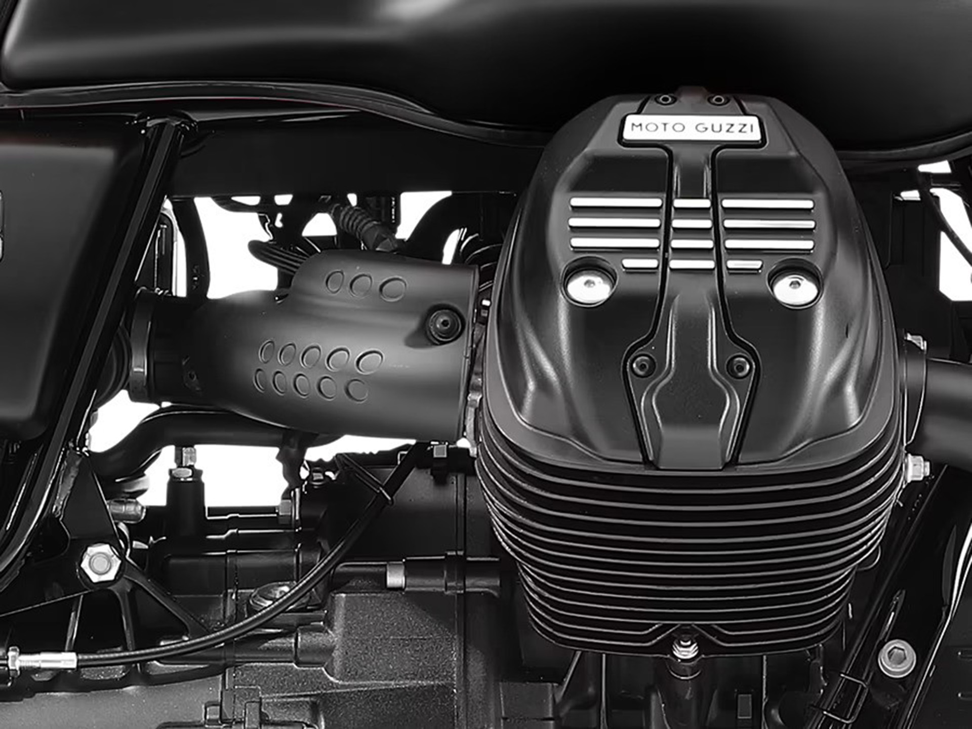 2024 Moto Guzzi V7 Stone in Fort Myers, Florida - Photo 15