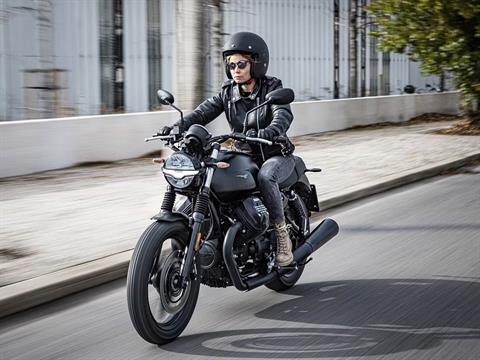 2024 Moto Guzzi V7 Stone in Fort Myers, Florida - Photo 27