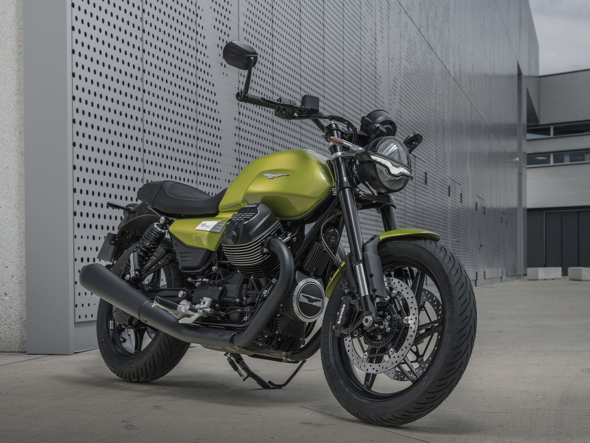 New 2025 Moto Guzzi V7 Sport Verde Legnano Motorcycles in Roselle IL