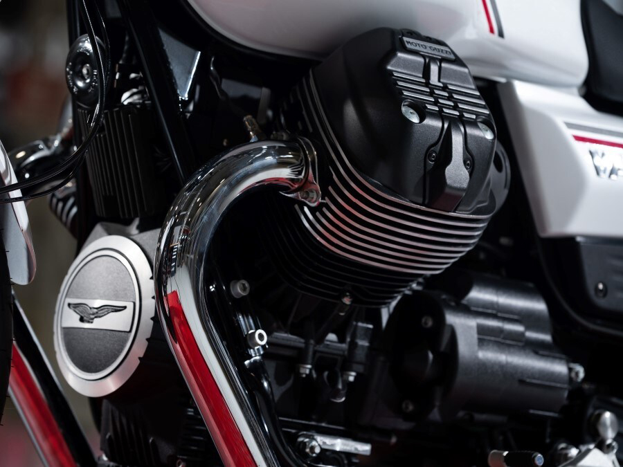 2026 Moto Guzzi V7 Special in Fort Myers, Florida - Photo 3