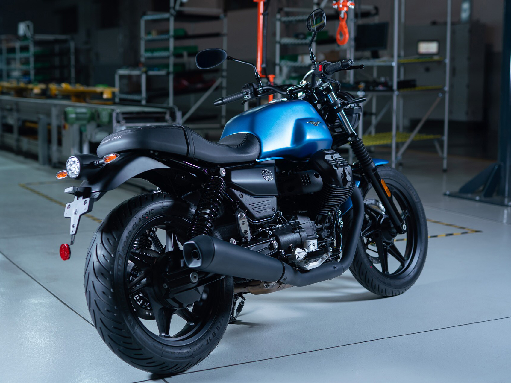 2026 Moto Guzzi V7 Stone in Fort Myers, Florida - Photo 14