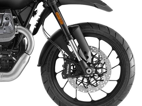 2026 Moto Guzzi V85 Strada in Fort Myers, Florida - Photo 8