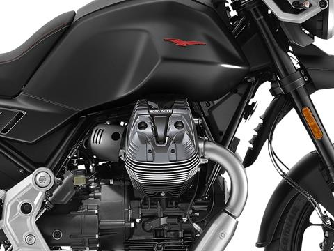 2026 Moto Guzzi V85 Strada in Fort Myers, Florida - Photo 9