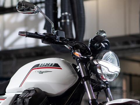 2027 Moto Guzzi V7 Special in Fort Myers, Florida - Photo 2