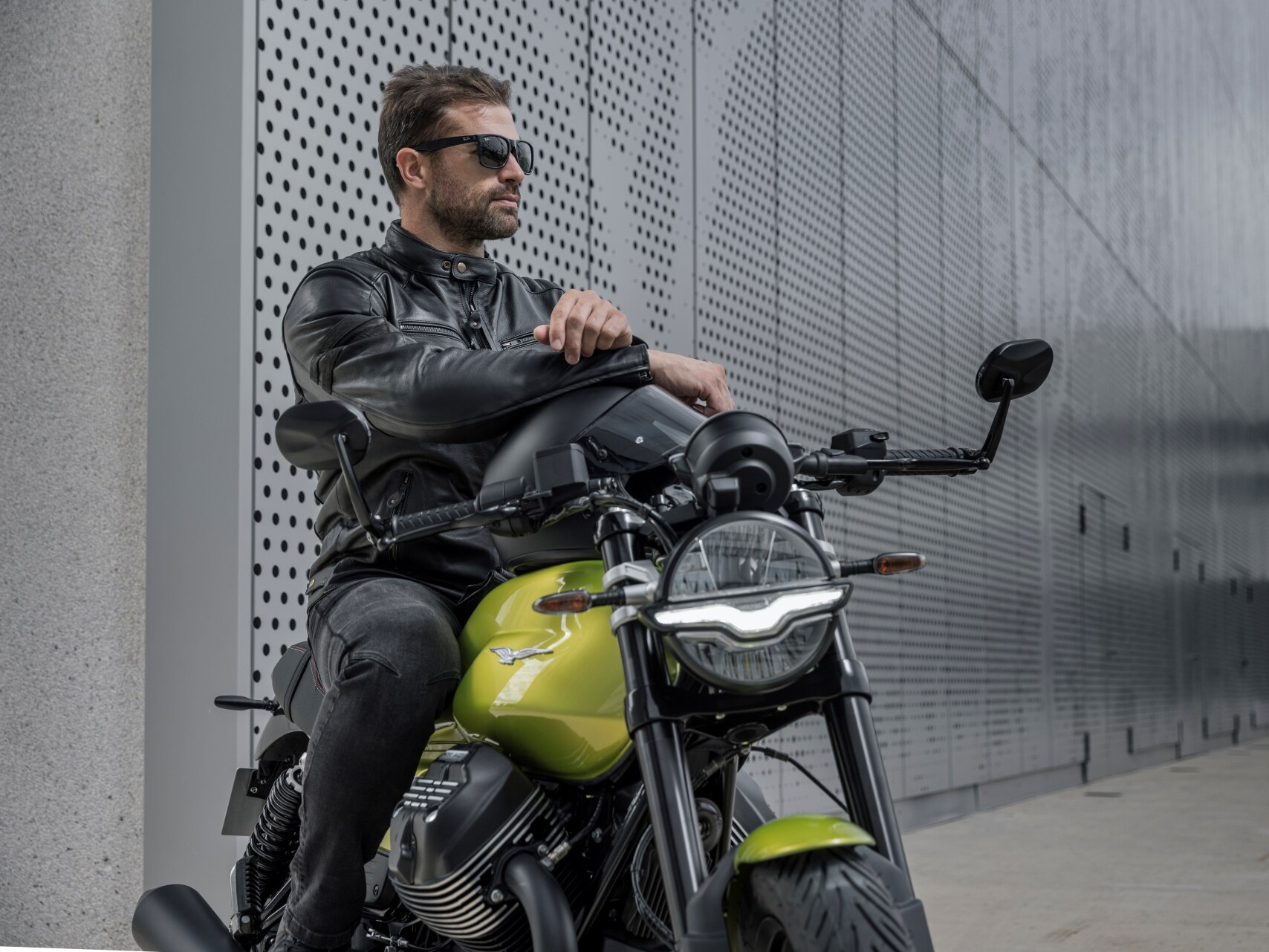 2027 Moto Guzzi V7 Sport in Fort Myers, Florida - Photo 14