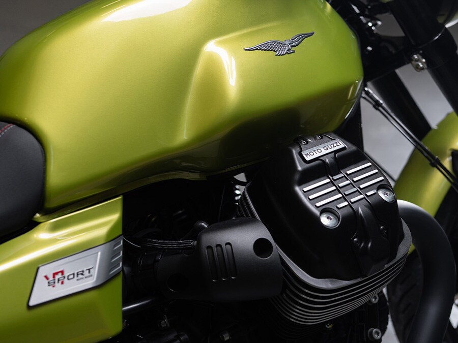 2027 Moto Guzzi V7 Sport in Fort Myers, Florida - Photo 3