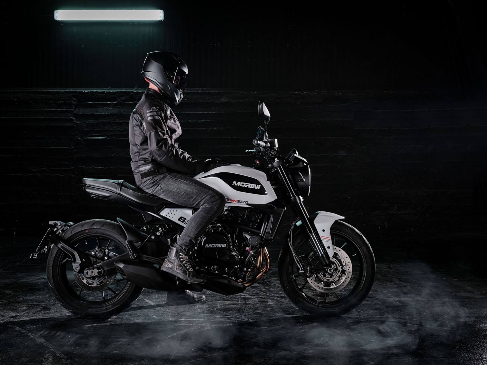 2023 Moto Morini® Seiemmezzo SCR | Roseville Powersports