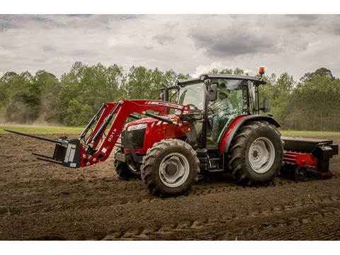 ご当地キティ　根付け　MASSEY FERGUSON ご当地ハローキティー根付セット ハローキティ - ご当地キティ