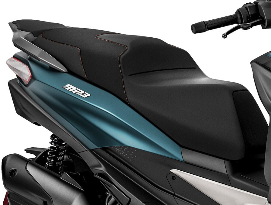 2026 Piaggio MP3 530 Exclusive 3