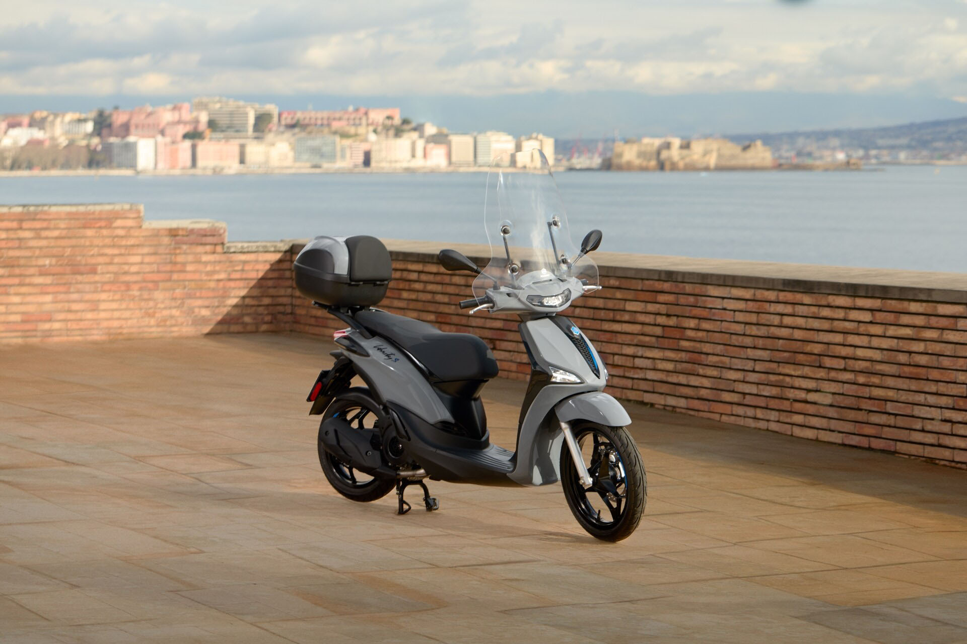 2027 Piaggio Liberty 150 S 12