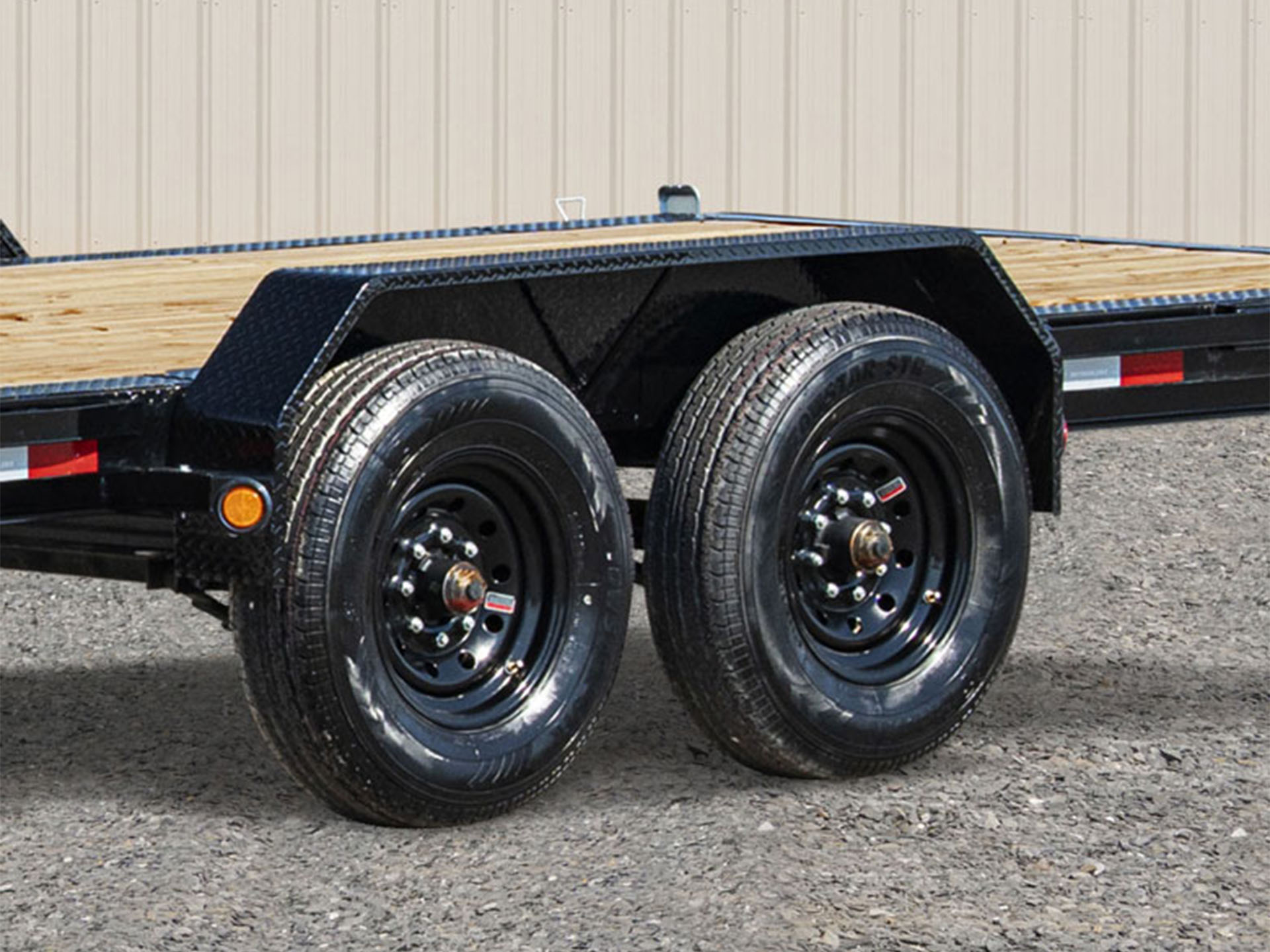 2024 PJ Trailers 10 in. Pro-Beam Equipment Trailers (H5) 20 ft. in Grand Rapids, Minnesota - Photo 2