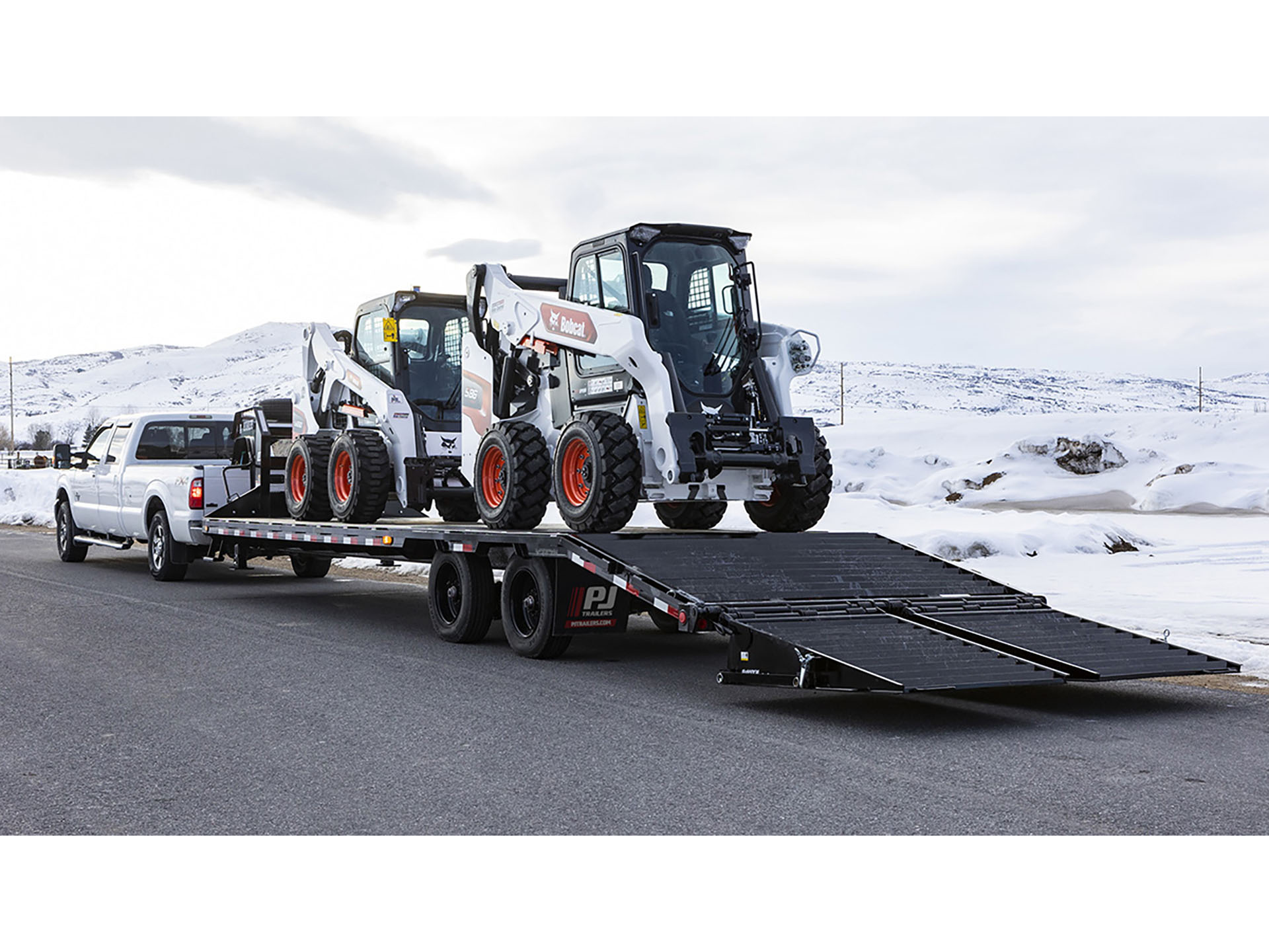 2024 PJ Trailers Low-Pro Flatdeck with Duals Trailers (LD) 20 ft. in Grand Rapids, Minnesota - Photo 9