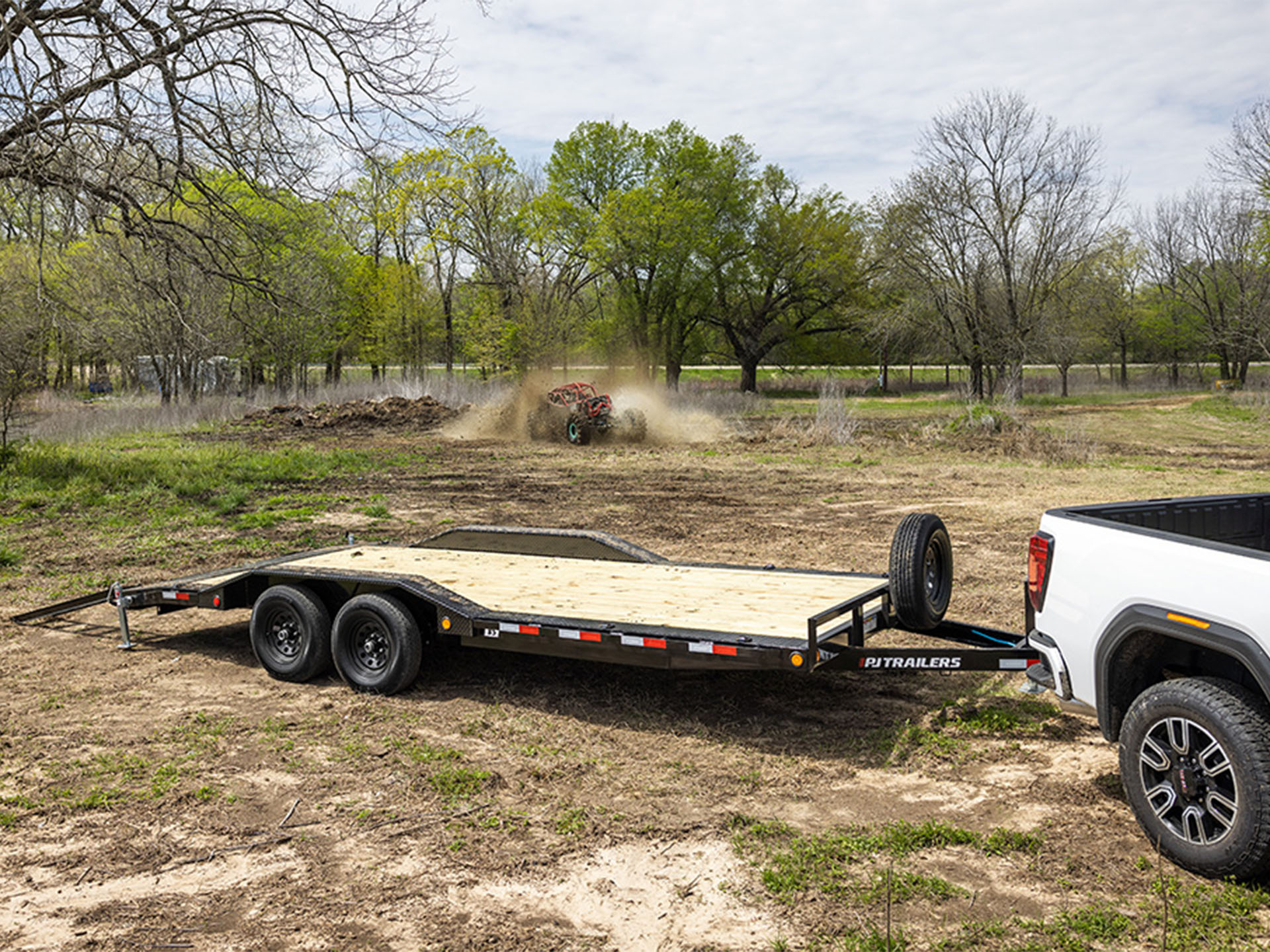 2024 PJ Trailers 5 in. Channel Buggy Hauler (B5) 18 ft. in Grand Rapids, Minnesota - Photo 5