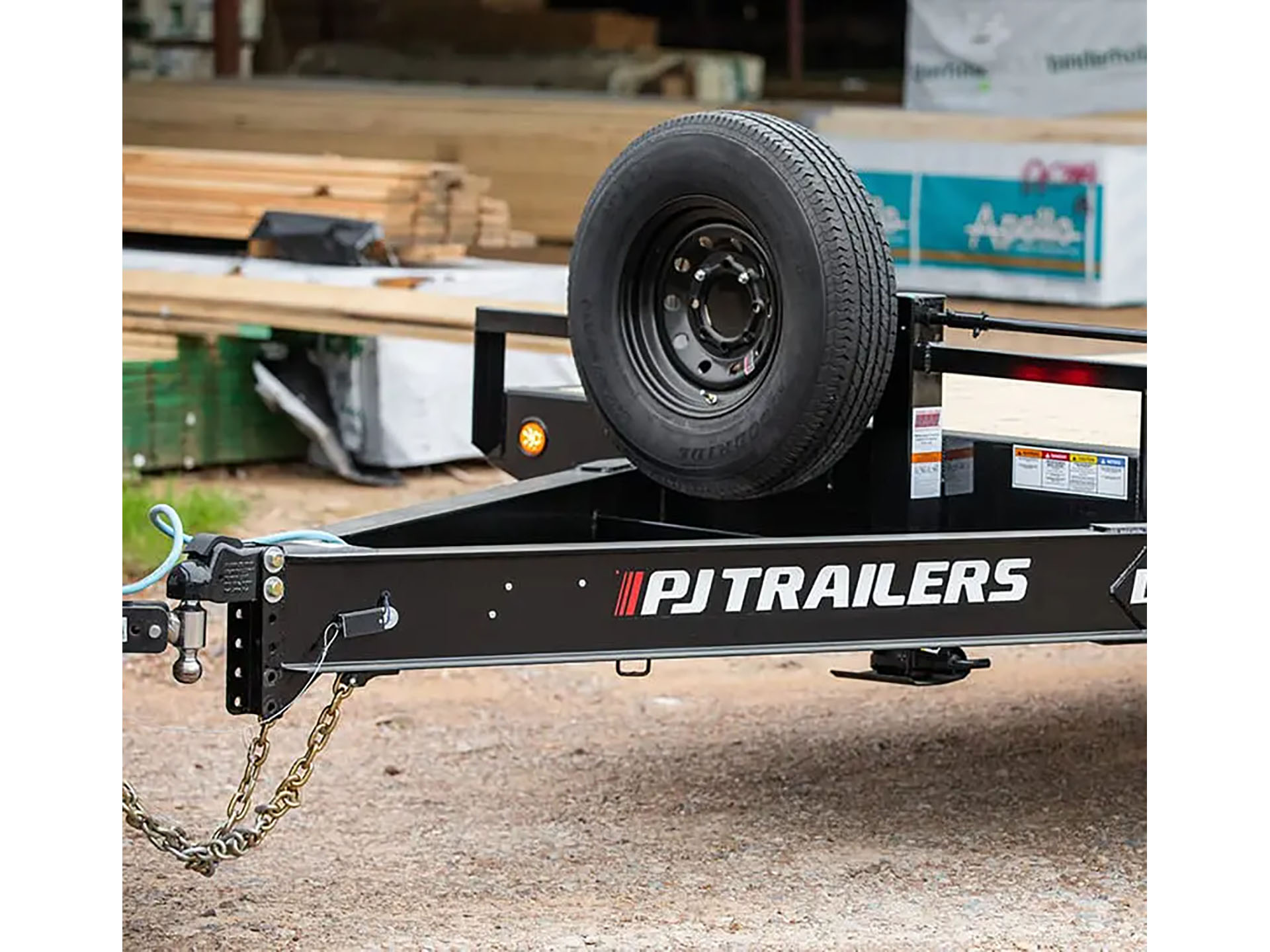 2025 PJ Trailers Medium Duty Deckover 6 in. Channel Trailers (L6) 16 ft. in Grand Rapids, Minnesota - Photo 3