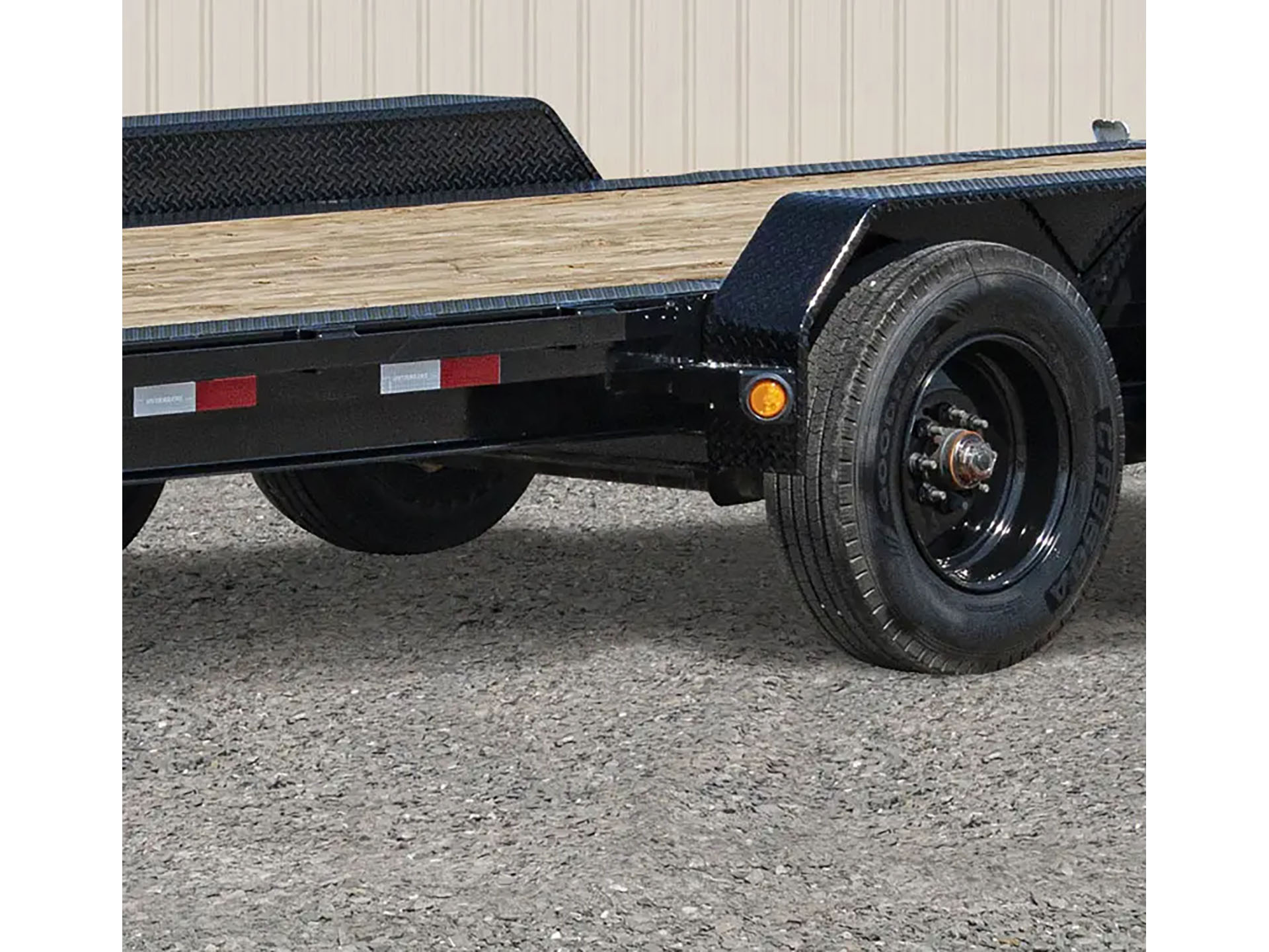 2025 PJ Trailers 10 in. Pro-Beam Super-Wide Equipment Trailers (H7) 18 ft. in Grand Rapids, Minnesota - Photo 3