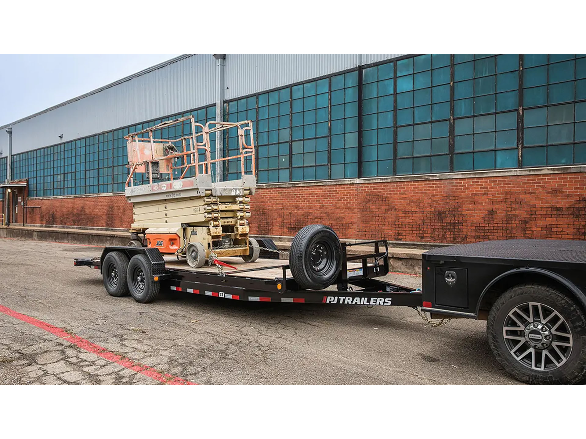 2025 PJ Trailers 6 in. Channel Equipment Tilt Trailers (T6) 20 ft. in Grand Rapids, Minnesota - Photo 7