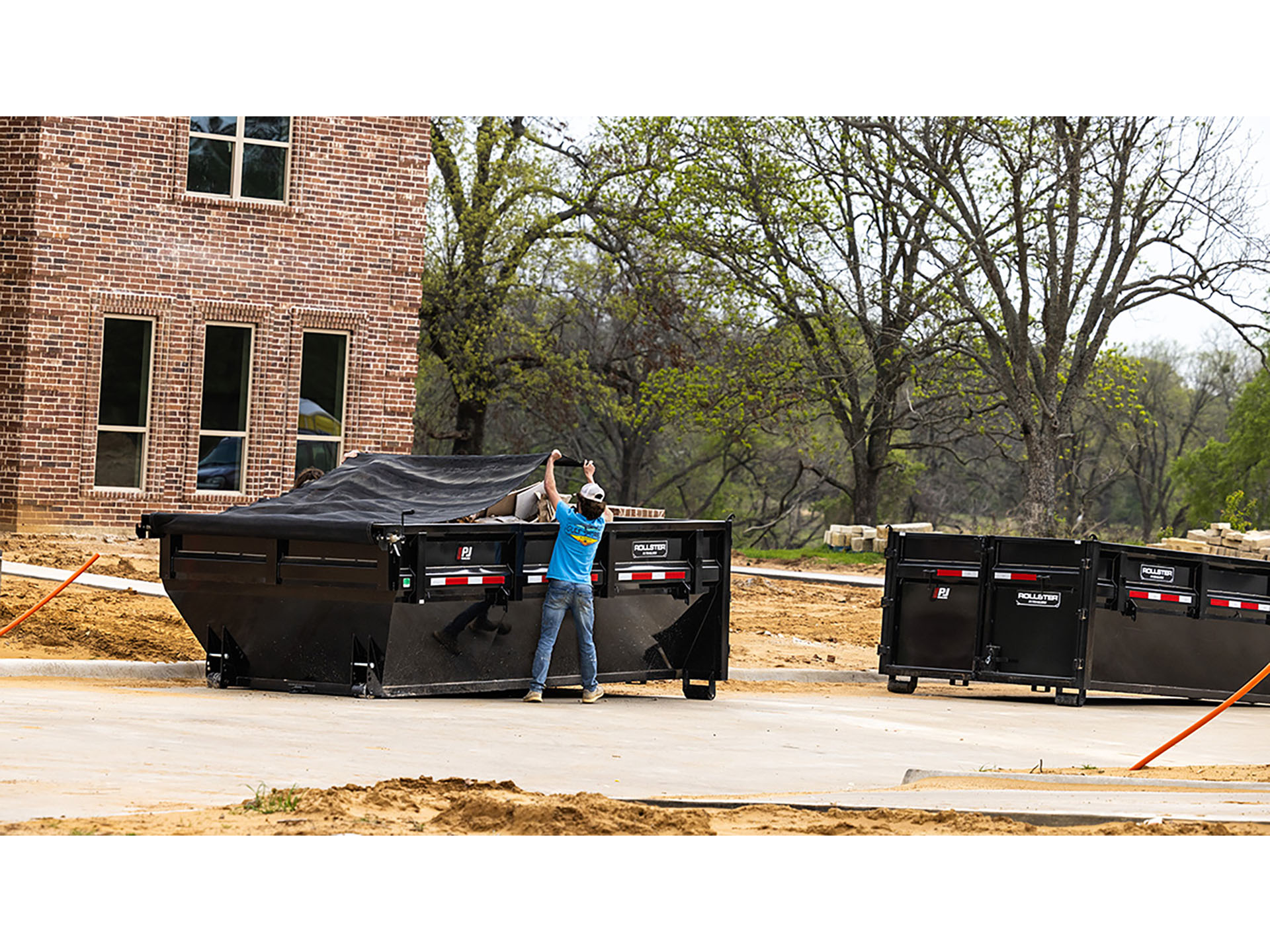 2025 PJ Trailers Roll-Off Dump Trailers (DR) in Grand Rapids, Minnesota - Photo 8