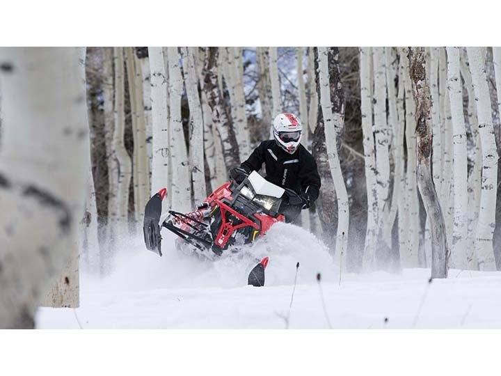 2015 Polaris 800 Switchback® Pro-S - 60th Anniversary F&O SC 9