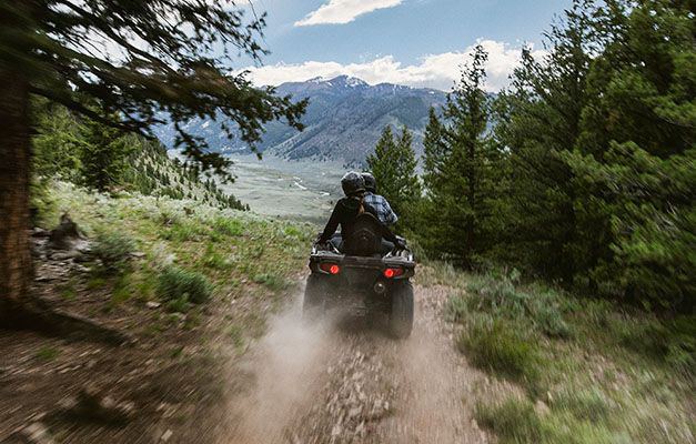 2022 Polaris Sportsman Touring 570 Premium in Huron, Ohio - Photo 3