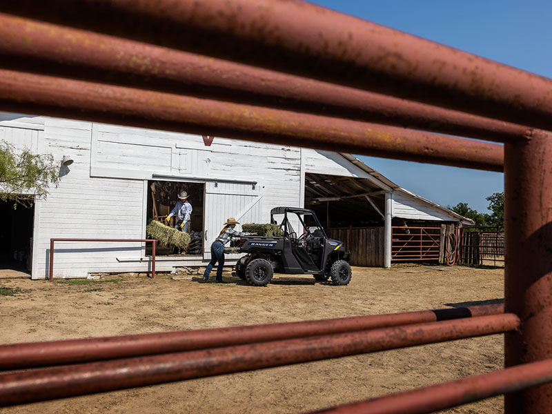 2023 Polaris Ranger 1000 Premium in Calmar, Iowa - Photo 9