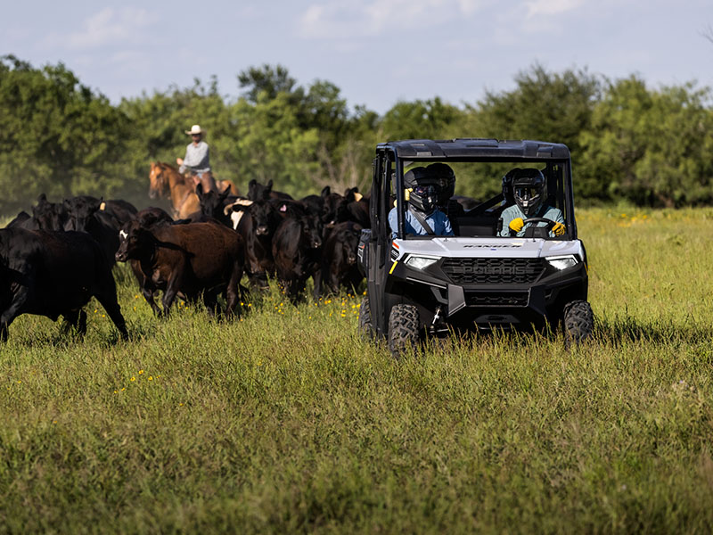 2023 Polaris Ranger 1000 Premium in Calmar, Iowa - Photo 12