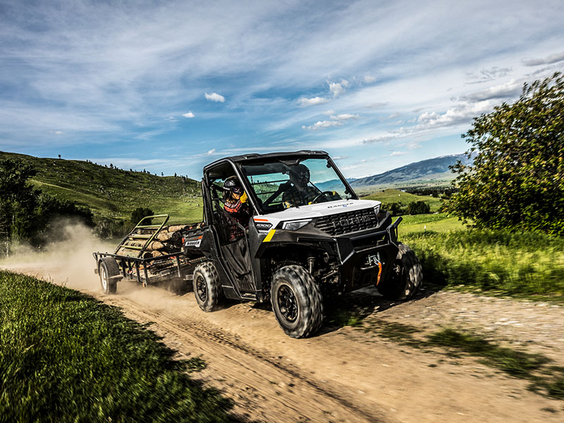 2023 Polaris Ranger 1000 Premium in Calmar, Iowa - Photo 14