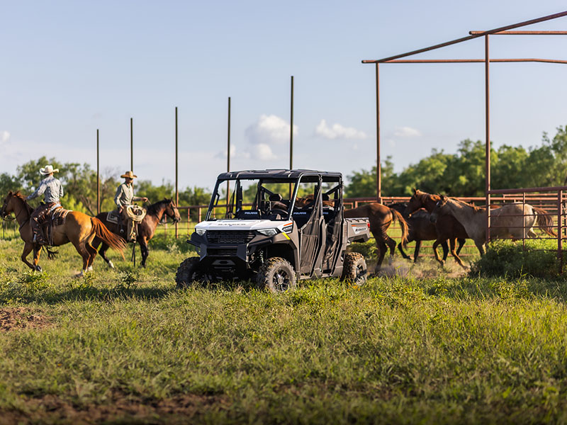 2023 Polaris Ranger 1000 Premium in Calmar, Iowa - Photo 17