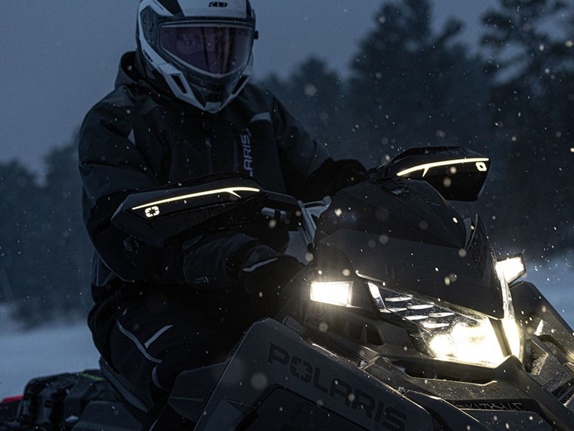 2024 Polaris Patriot Boost Switchback Assault 146 SC ES in Two Harbors, Minnesota - Photo 2