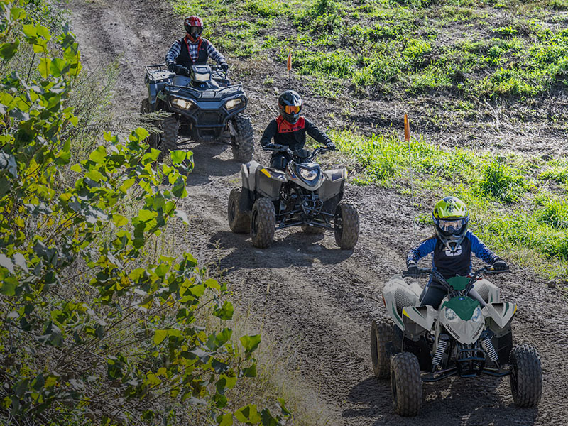 2025 Polaris Outlaw 110 EFI in The Dalles, Oregon - Photo 12