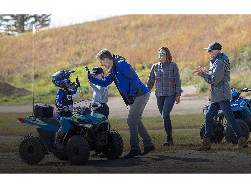 2025 Polaris Outlaw 70 EFI in The Dalles, Oregon - Photo 5