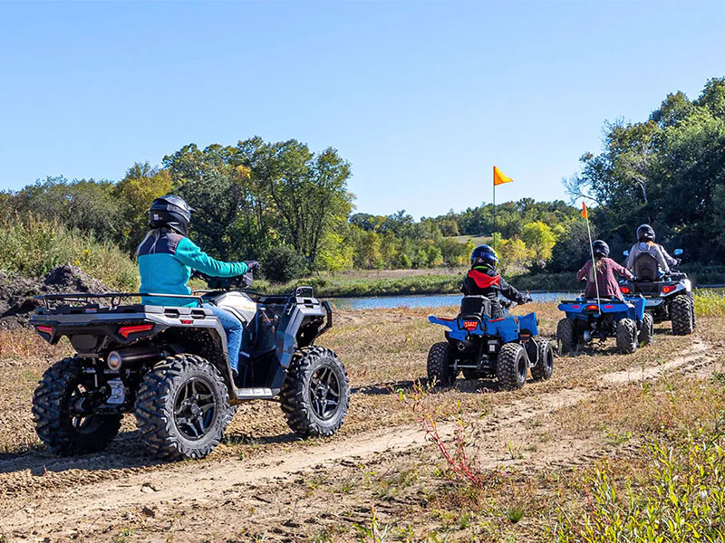 2025 Polaris Outlaw 70 EFI in The Dalles, Oregon - Photo 6
