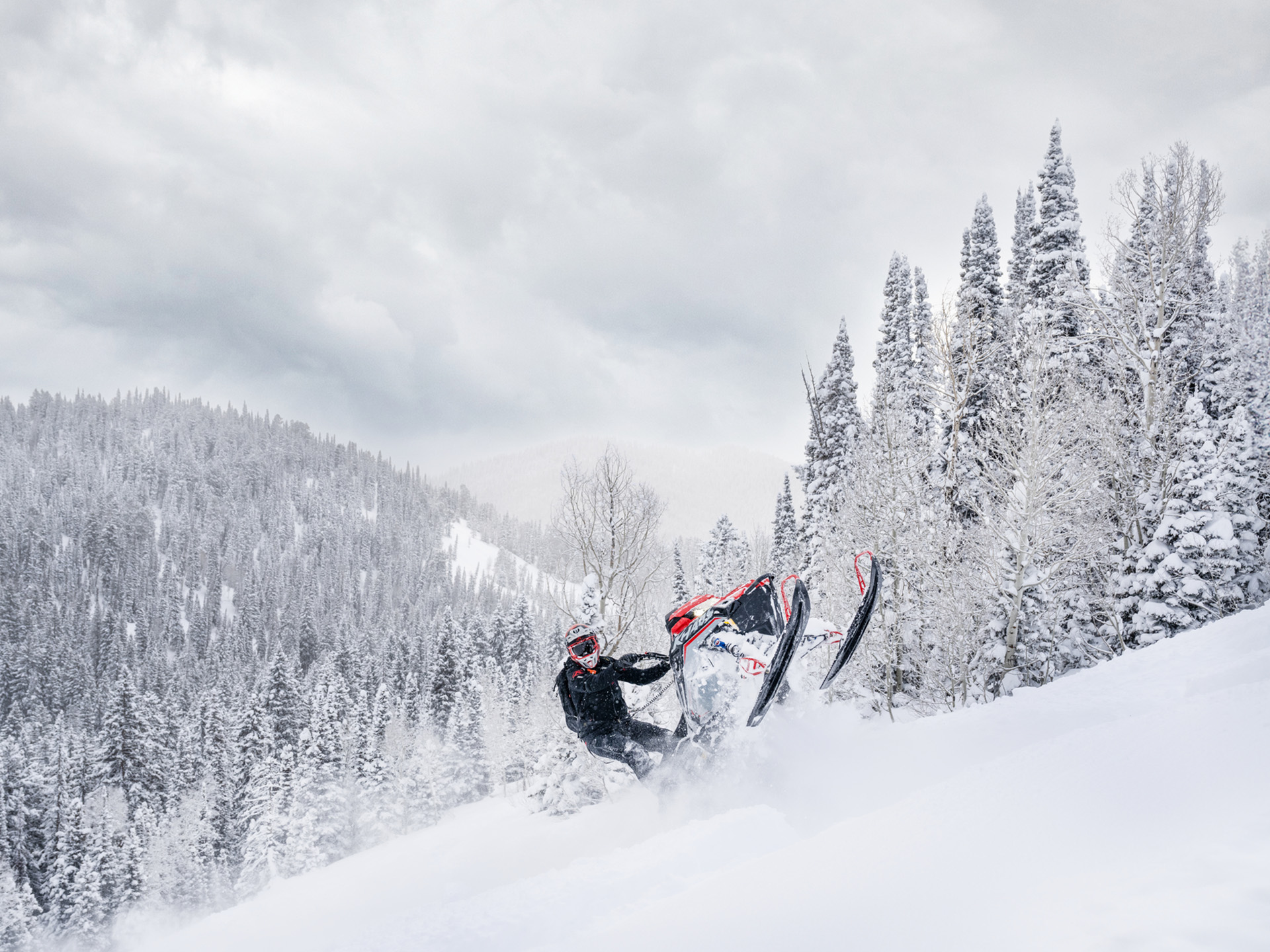2025 Polaris Patriot Boost RMK Khaos 165 SC in North Bend, Oregon - Photo 14