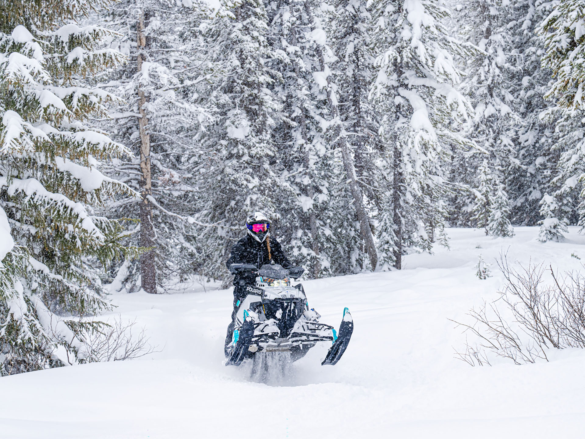 2025 Polaris Patriot Boost Switchback Assault 146 SC ES in Enfield, Connecticut - Photo 8