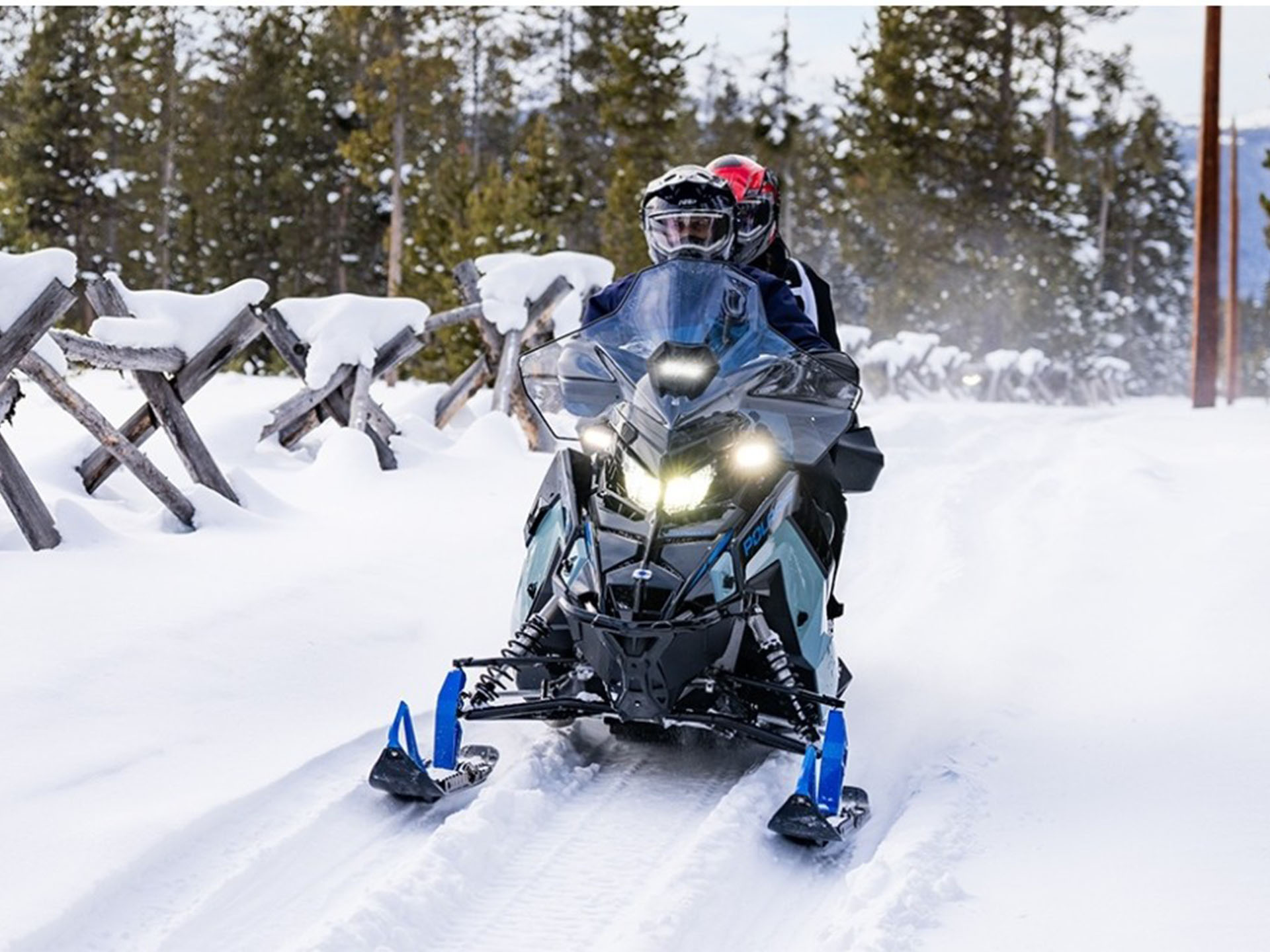 2026 Polaris 650 Voyageur Adventure Ultimate 155 2.0 ES in North Bend, Oregon - Photo 14