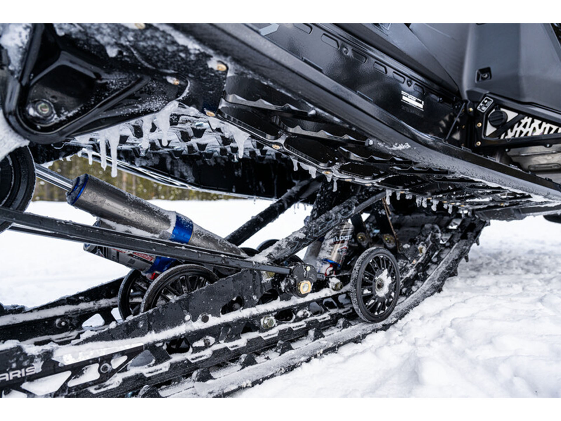 2026 Polaris 650 Voyageur Adventure Ultimate 155 2.0 ES in North Bend, Oregon - Photo 9