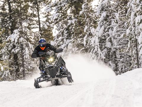 2027 Polaris 650 INDY XCR 137 SC ES in Stratford, Wisconsin - Photo 16
