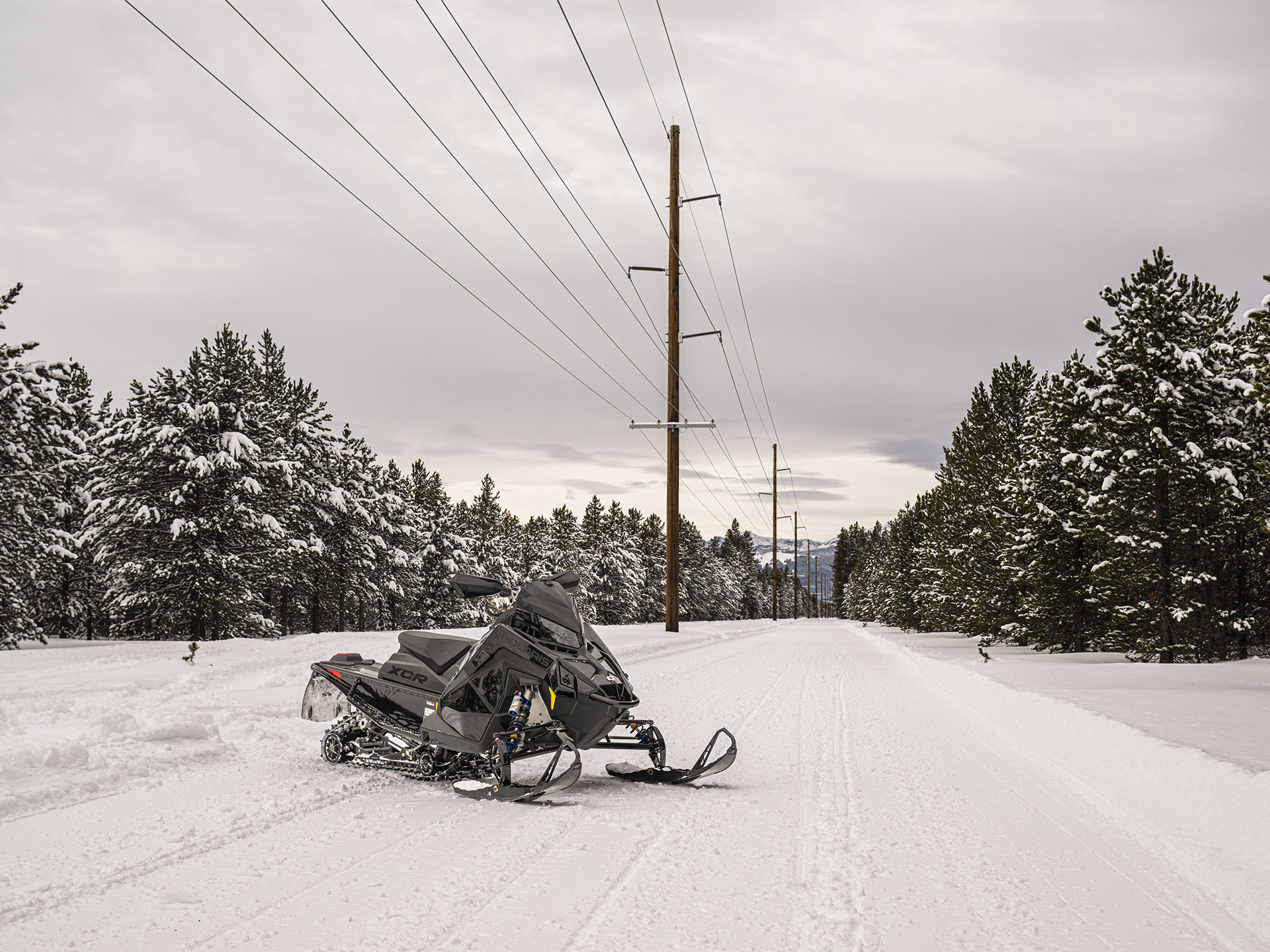 2027 Polaris 650 INDY XCR 137 SC ES in Stratford, Wisconsin - Photo 14