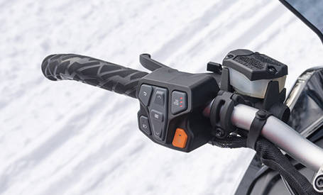 2027 Polaris 850 Switchback Assault 146 Escape IFS SC ES in Stratford, Wisconsin - Photo 12