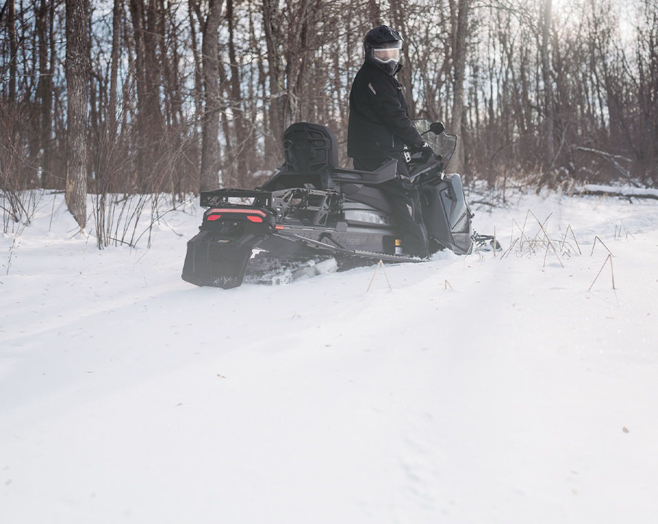 2027 Polaris 650 TITAN Adventure 155 ES in Stratford, Wisconsin - Photo 15