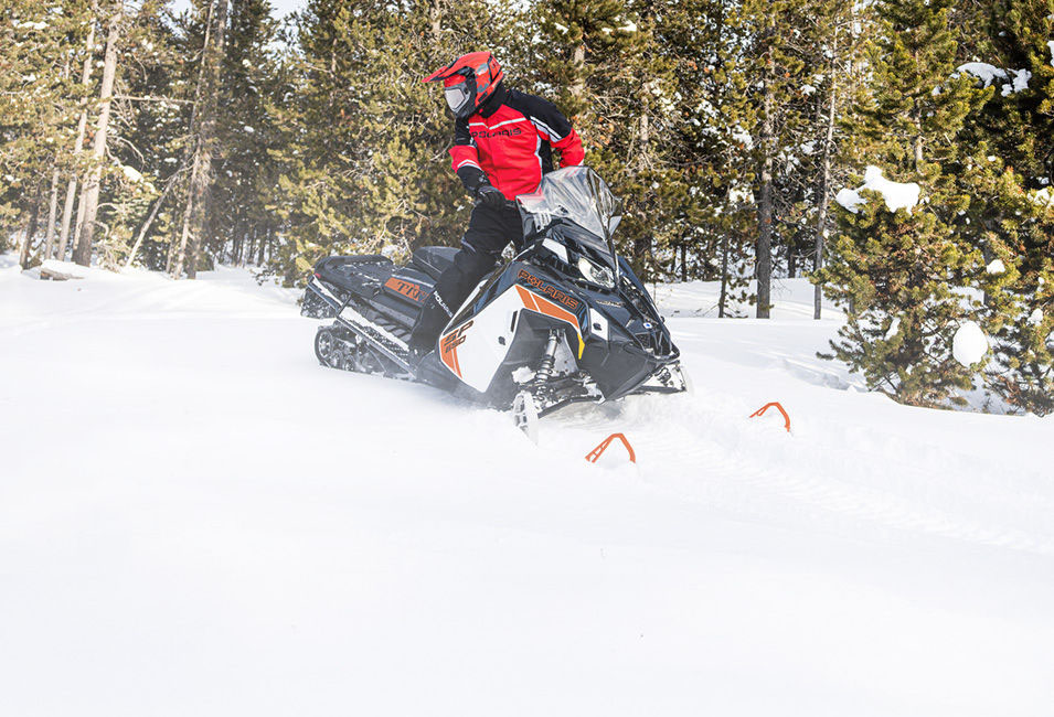 2027 Polaris 650 TITAN SP 155 ES in Stratford, Wisconsin - Photo 17