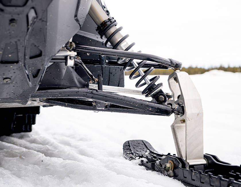 2027 Polaris 650 Voyageur Adventure Ultimate 155 Velocity Blue 2.0 ES in Stratford, Wisconsin - Photo 9