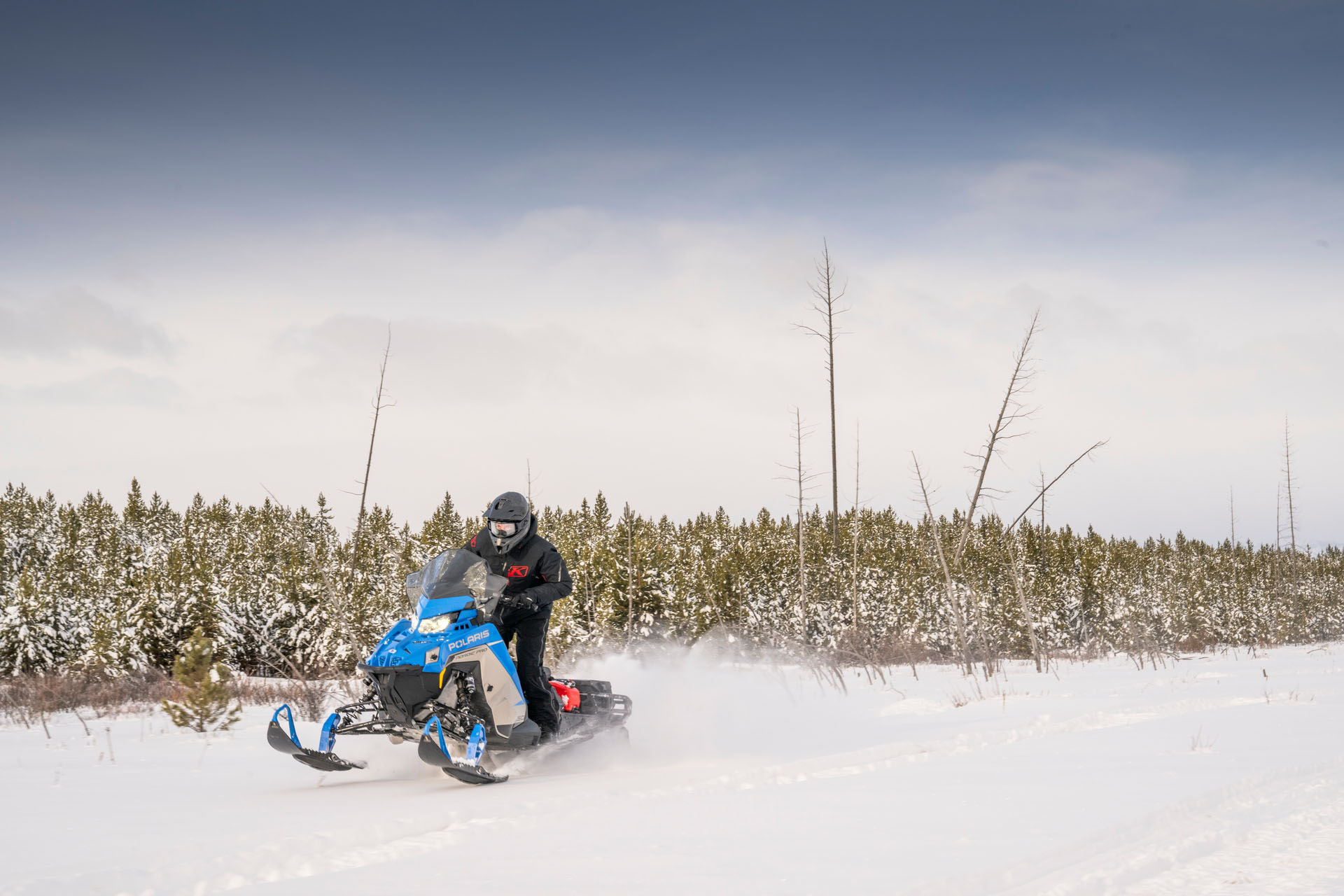 2027 Polaris 650 Voyageur Nordic Pro 155 Gloss Black ES in Stratford, Wisconsin - Photo 16