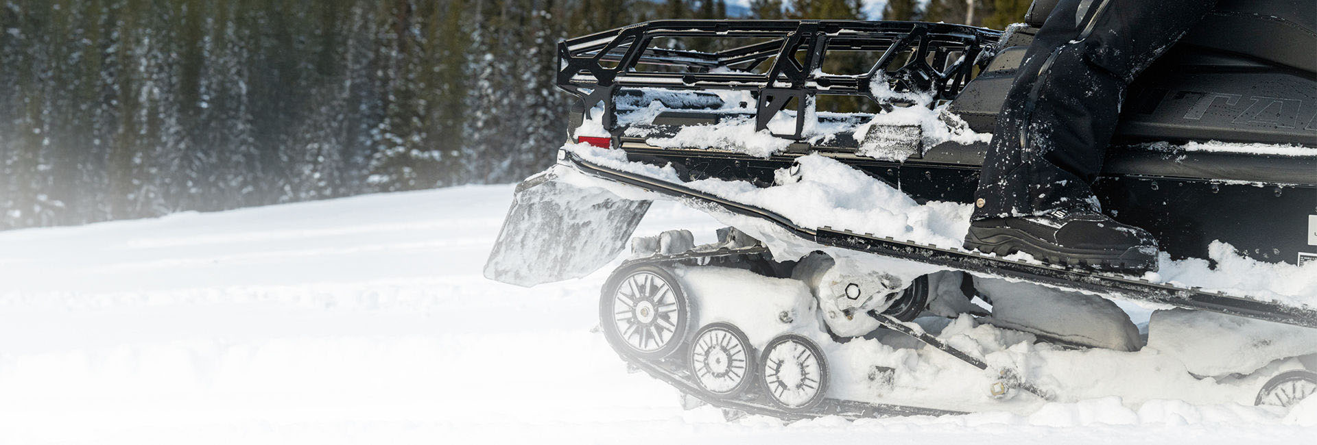 2027 Polaris 850 TITAN Nordic Pro 155 Gloss Black ES in Stratford, Wisconsin - Photo 11