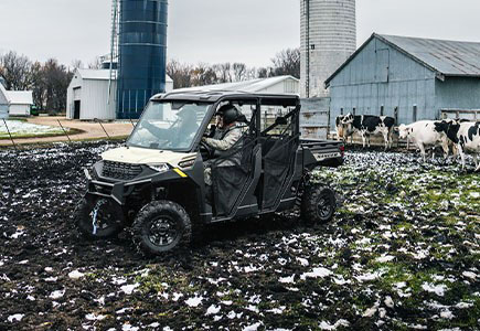 2027 Polaris Ranger Crew 1000 Premium in Sunman, Indiana - Photo 16
