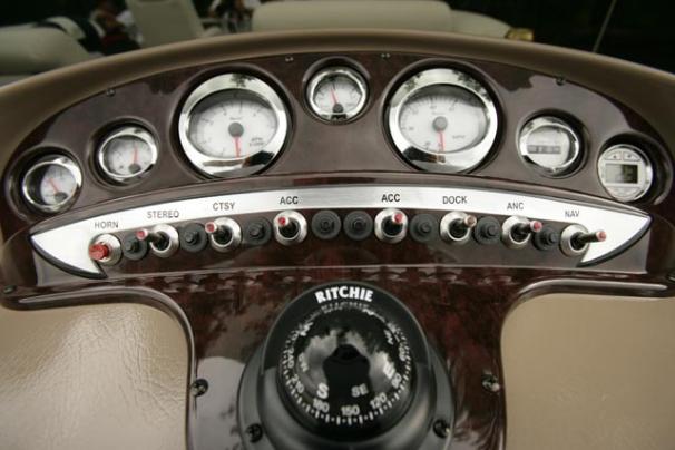 2011 Premier 235 Escapade in Paducah, Kentucky - Photo 3