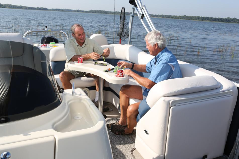 2013 Premier 221 Cast-A-Way in Saint Cloud, Minnesota - Photo 31