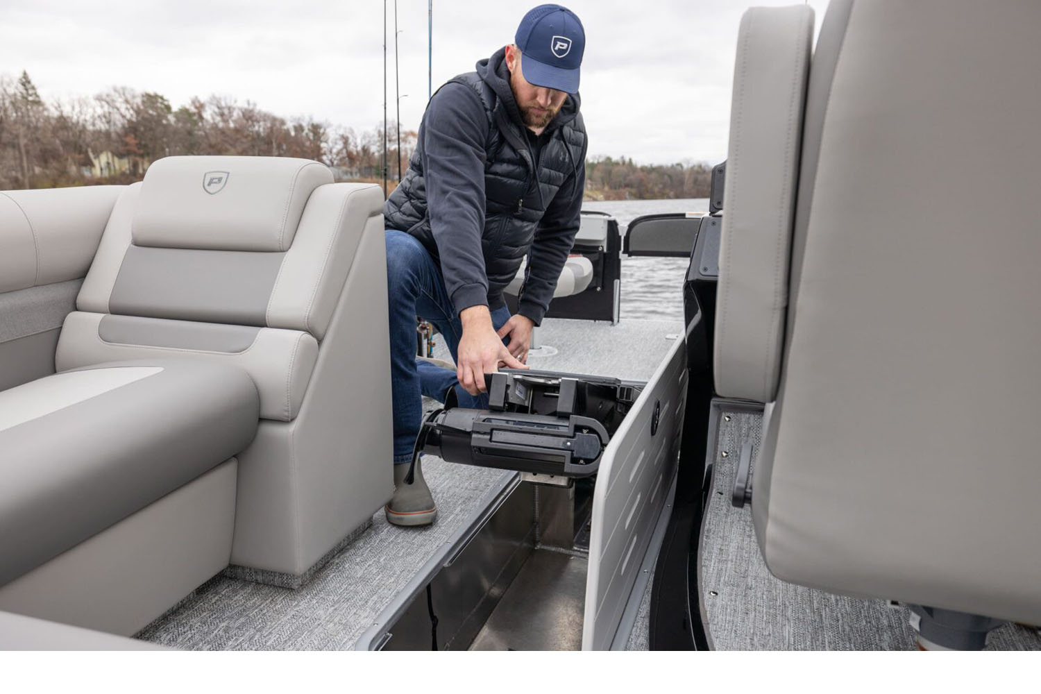 2024 Premier 230 Sunsation Angler 4PT in Paducah, Kentucky - Photo 20