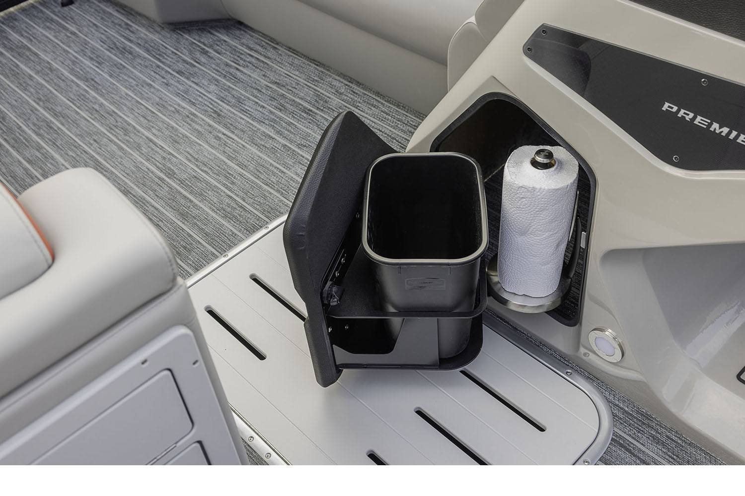 2024 Premier 250 Solaris Upper Deck in Paducah, Kentucky - Photo 11